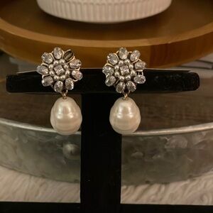 Anthropologie BHLDN Jeannette Earrings. Missing One Gem.